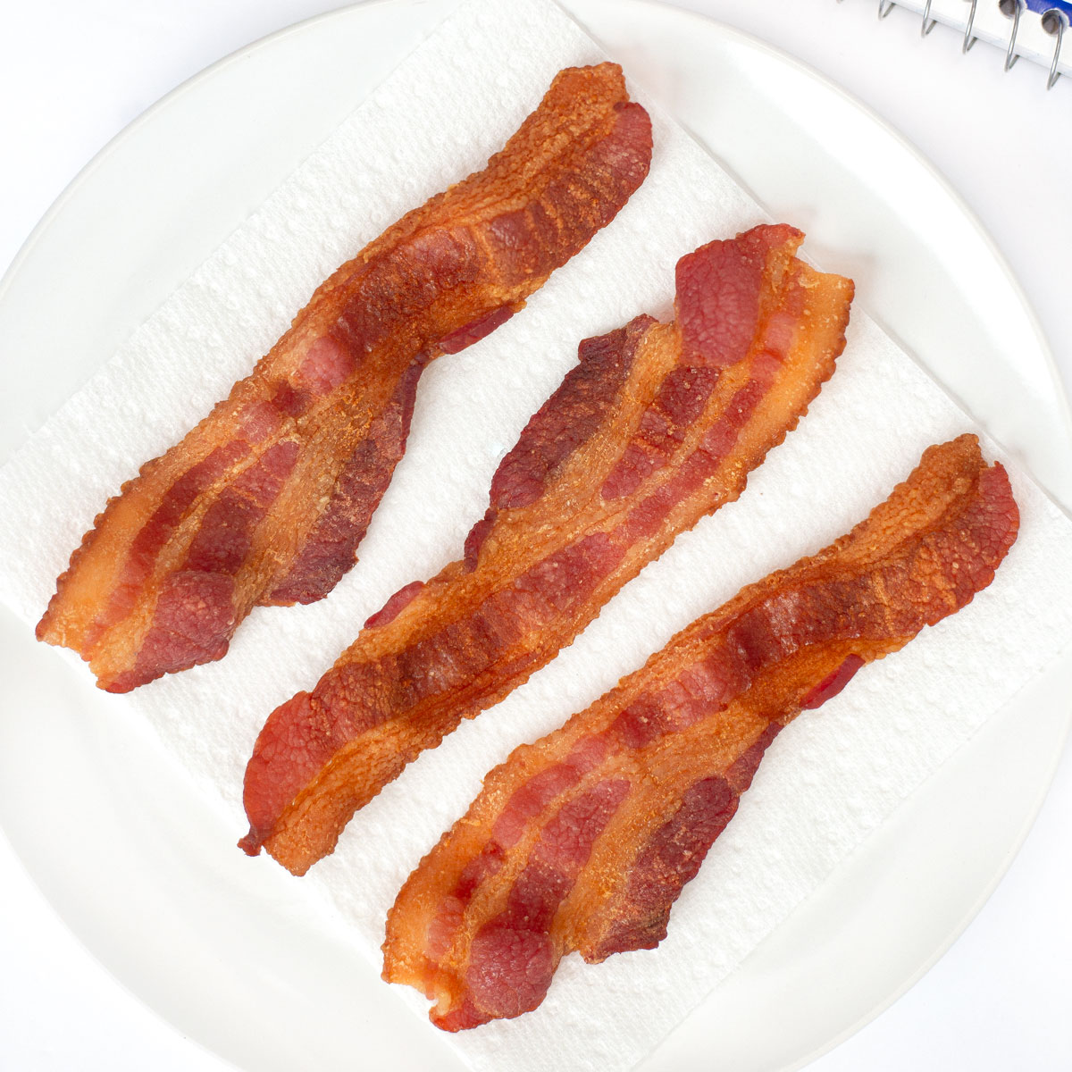 https://dormroomcook.com/wp-content/uploads/2020/04/Microwave-Bacon-1x1-1.jpg