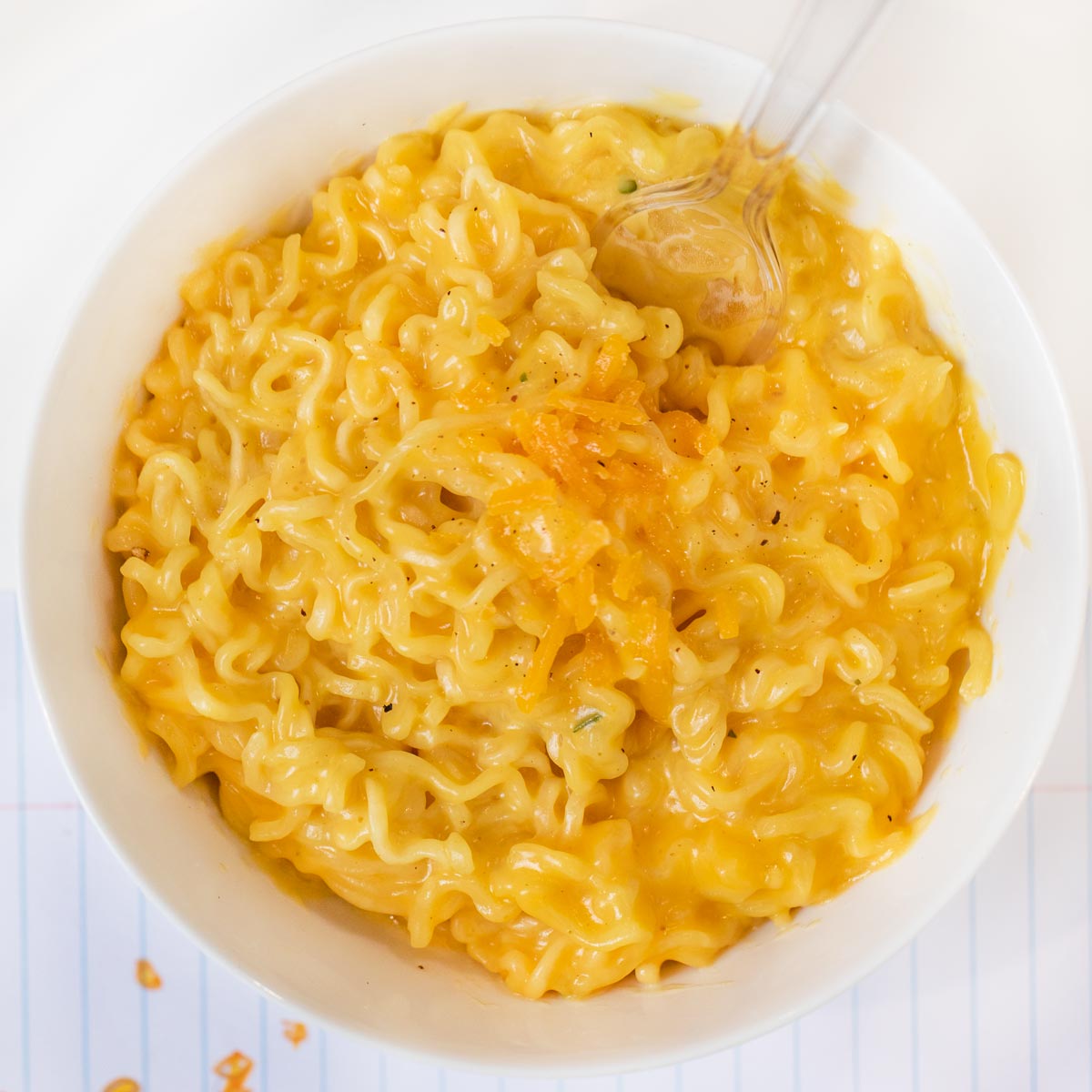 Microwave Ramen Mac and Cheese Recipe - Dorm Room Cook